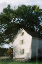 reflectio hoto of farmhose dreams