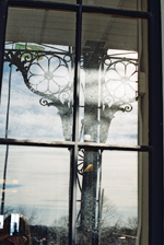 Reflection Filagree Light